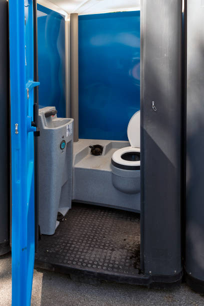 Best Restroom trailer rental cost  in Emah, OK