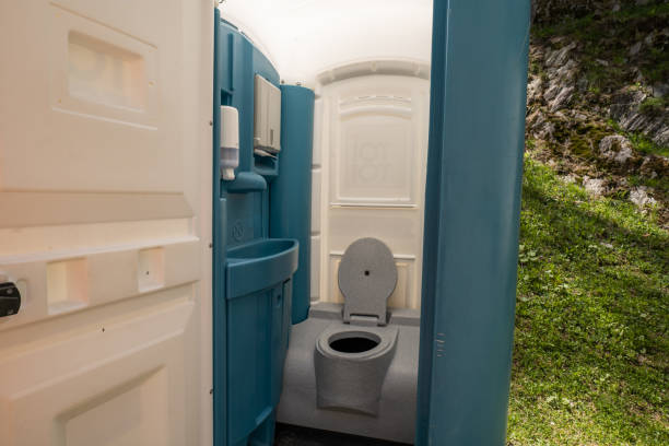 Best Porta potty rental near me  in Emah, OK